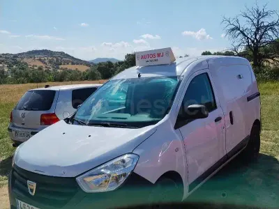 Usado Dacia Logan Ambiance 90 CV (66 kW) 2015 Blanco Berlina