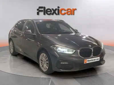 Usado BMW 118 140 CV (102 kW) 2020 Gris Berlina