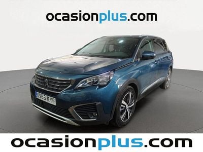 Usado Peugeot 5008 Allure 130 HP (95 kW) 2019 Verde SUV