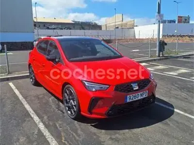Usado Seat Ibiza 115 CV (84 kW) 2026 Rojo Utilitario
