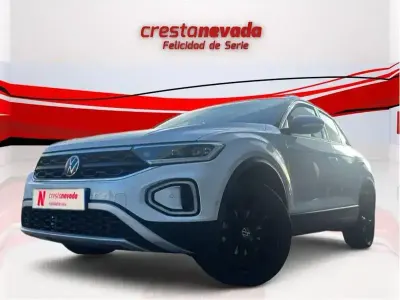 Usado VW T-Roc R-line 150 CV (110 kW) 2023 SUV