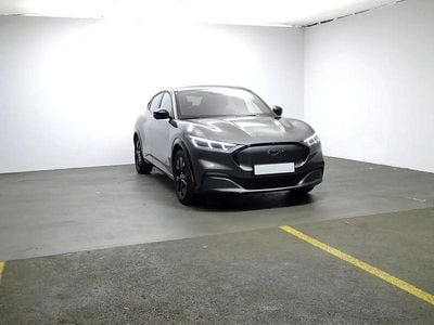 Occasion Ford Mustang Mach-E Premium 258 kW (351 PK) 2023 Grijs SUV