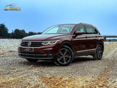 Usado VW Tiguan Life 123 CV (90 kW) 2021 Marrón SUV