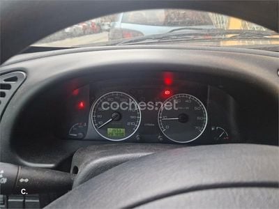 Granate Usado 2004 Citroën Xsara Exclusive Berlina | 990 € (Buen precio)