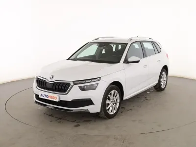 Usado Skoda Kamiq Style 116 CV (85 kW) 2020 Blanco SUV
