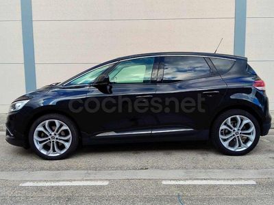 Usado Renault Scénic IV LIMITED 120 CV (88 kW) 2020 Negro Monovolumen