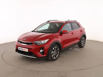 Usado Kia Stonic 101 CV (74 kW) 2019 Rojo SUV