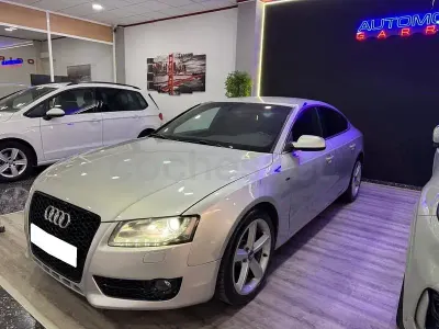 Usado Audi A5 Sportback S-Line 211 CV (155 kW) 2011 Gris / plata Utilitario