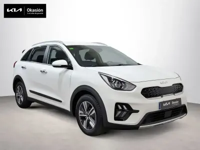 Usado Kia Niro 141 CV (103 kW) 2022 Blanco SUV