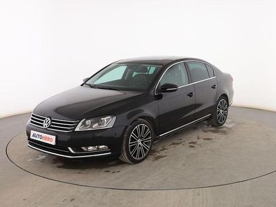 Usado VW Passat Highline 177 CV (130 kW) 2014 Negro Berlina
