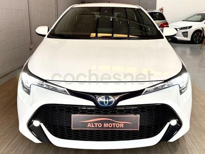 Usado Toyota Corolla Active 122 CV (89 kW) 2022 Blanco Berlina