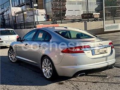 Usado Jaguar XF Premium Luxury 238 CV (175 kW) 2009 Gris / plata Berlina