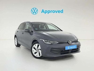 Usado VW Golf VIII 116 CV (85 kW) 2025 Gris Utilitario
