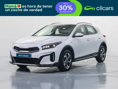Usado Kia XCeed 100 HP (73 kW) 2024 Branco SUV