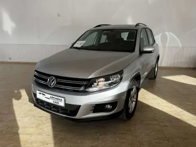 Usado VW Tiguan Business 150 CV (110 kW) 2016 Gris SUV