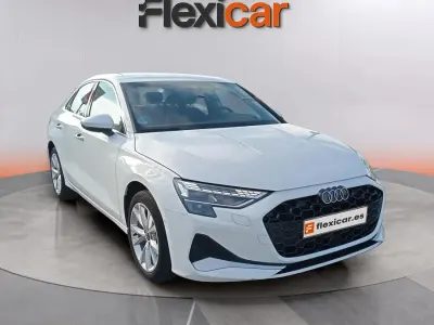 Usado Audi A3 Advanced Plus 116 CV (85 kW) 2024 Blanco Berlina