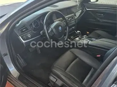 Usado BMW 520 184 CV (135 kW) 2012 Gris / plata Berlina