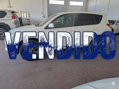 Usado Toyota RAV4 Executive 150 CV (110 kW) 2012 Blanco SUV