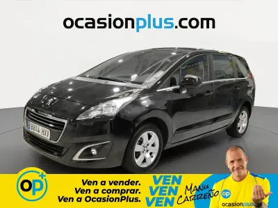 Usado Peugeot 5008 Active 115 CV (84 kW) 2014 Negro Monovolumen