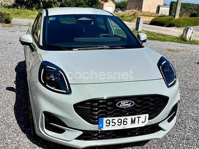 Gris / plata Usado 2024 Ford Puma ST-Line X SUV | 23.900 € (Precio justo)
