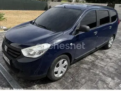 Usado Dacia Lodgy Ambiance 90 CV (66 kW) 2015 Azul Monovolumen