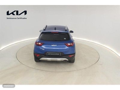 Usado 2024 Kia Stonic SUV | 20.300 € (Un poco caro)