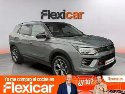 Usado SsangYong Korando 149 CV (109 kW) 2024 Gris SUV