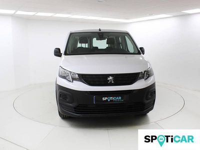 Usado Peugeot Rifter Active 100 kW (136 CV) 2023 Blanco Monovolumen
