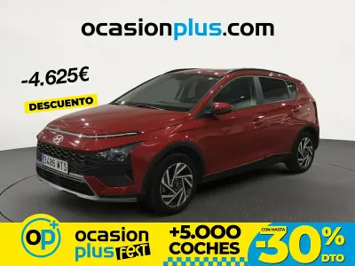 Usado Hyundai Bayon 100 CV (73 kW) 2024 Rojo SUV