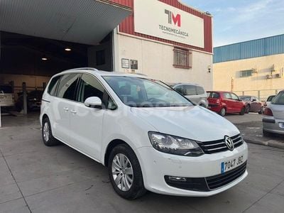 Usado VW Sharan Advance 150 CV (110 kW) 2015 Blanco Monovolumen
