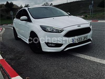 Blanco Usado 2016 Ford Focus ST-Line Berlina | 9500 € (Un poco caro)