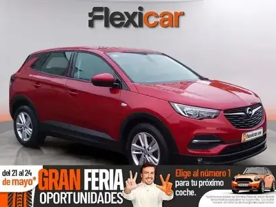 Käytetty Opel Grandland X Design Edition 130 HP (95 kW) 2018 Punainen Katumaasturi