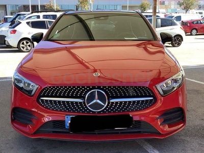Usado Mercedes A180 116 CV (85 kW) 2019 Rojo Berlina