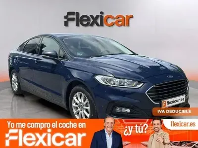 Usado Ford Mondeo Trend 187 CV (137 kW) 2021 Azul Berlina