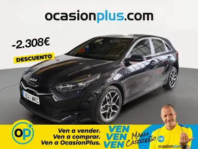 Usado Kia Ceed 160 CV (117 kW) 2023 Negro Utilitario
