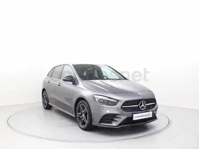 Usado Mercedes B250e 218 CV (160 kW) 2025 Gris montaña Utilitario