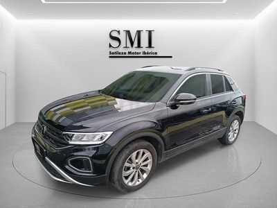 Usado VW T-Roc Life 110 CV (80 kW) 2022 Negro SUV