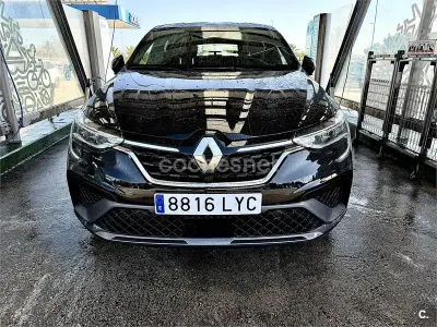 Usado Renault Arkana RS Line 140 CV (102 kW) 2022 Negro SUV