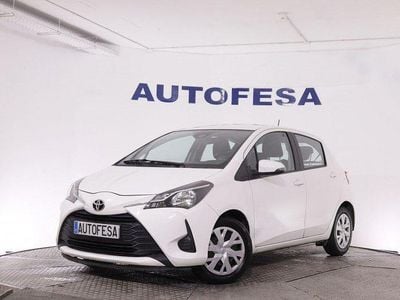 Usado Toyota Yaris City 70 CV (51 kW) 2017 Blanco Berlina
