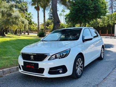 Usado Peugeot 308 Active 110 CV (80 kW) 2021 Blanco Berlina