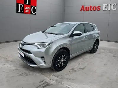 Usado Toyota RAV4 Hybrid Advance 197 CV (144 kW) 2016 Gris / plata SUV