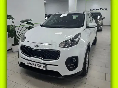 Usado Kia Sportage 132 CV (97 kW) 2019 Blanco SUV