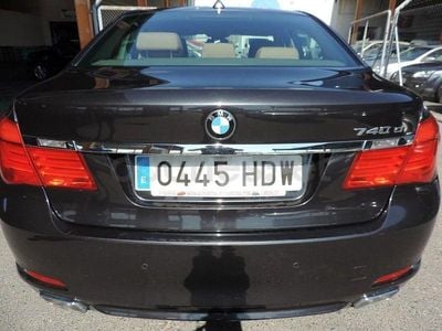 Usado BMW 740 Comfort Edition 306 CV (225 kW) 2012 Negro Berlina