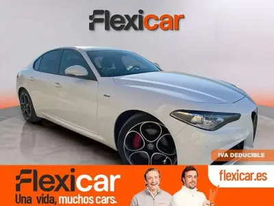 Usado Alfa Romeo Giulia Sprint 200 CV (147 kW) 2021 Blanco Berlina