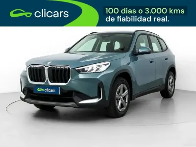 Begagnad BMW X1 140 HK (102 kW) 2023 Grön SUV
