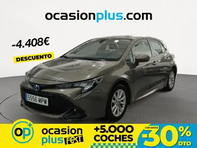 Begagnad Toyota Corolla Active 140 HK (102 kW) 2024 Brun Sedan