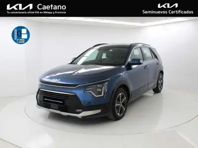 Usado Kia Niro 184 CV (135 kW) 2024 Azul SUV