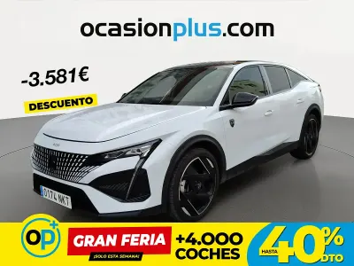 Usado Peugeot 408 GT 225 CV (165 kW) 2024 Blanco SUV