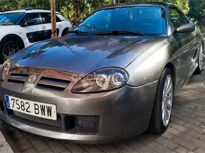 Usado MG TF 160 CV (117 kW) 2002 Gris / plata Descapotable