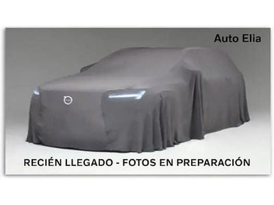 Begagnad Volvo C30 Momentum 180 HK (132 kW) 2008 Röd Halvkombi